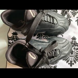 Capezio hip hop dance shoes.